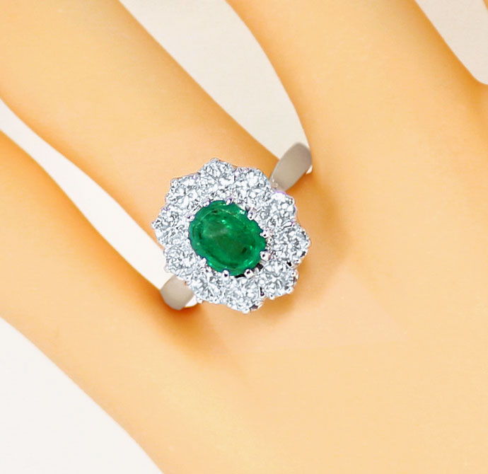 Foto 5 - Weißgold-Ring mit 1,25ct Smaragd und 1,46ct Brillanten, S9321